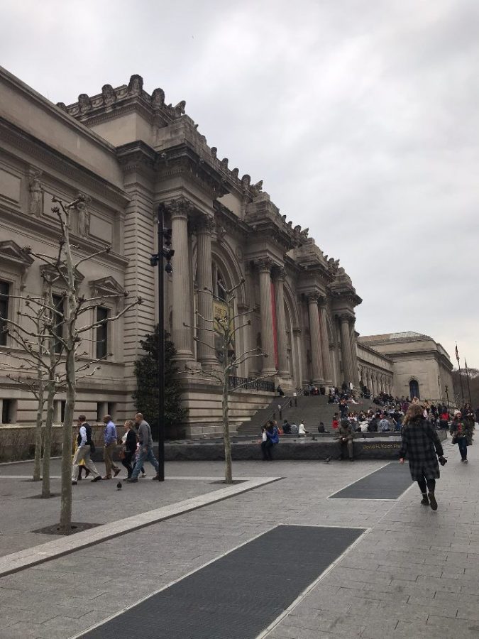 Art History students visited New Yorks most famous art museums, like the Met, over March 28-31.