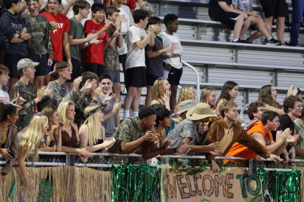 Mavericks go all out in their camo and jungle gear.